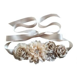 Handmade Maternity Sash Belt With Flowers And Bow Rhinestones 6845